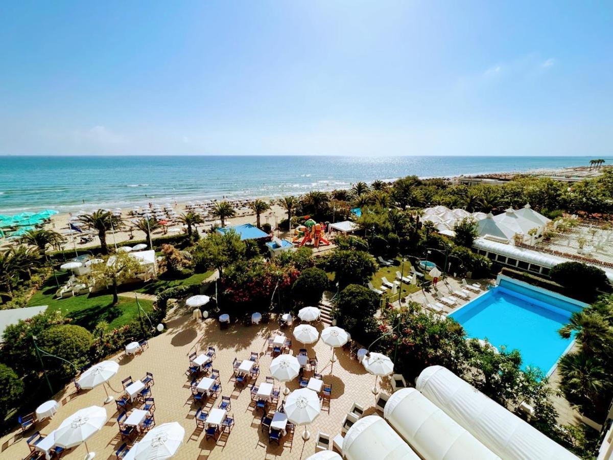 Hotel Parco Delle Rose Silvi Marina Exterior photo